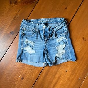 American Eagle short. Size 4